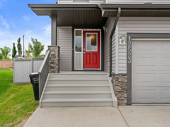 3rd image of 12523 171st Ave NW