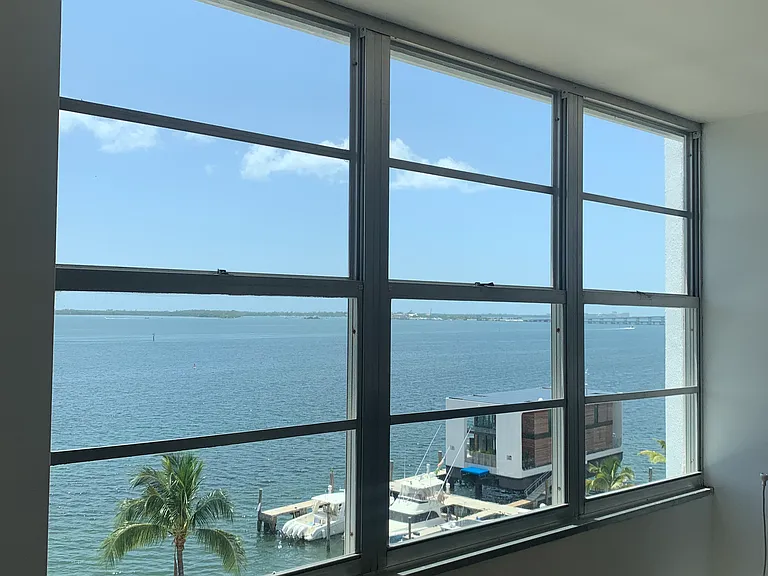 905 Brickell Bay Dr #630 — Photo 3