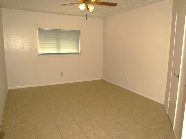 23919 Griffin House Ln, Katy, TX 77493