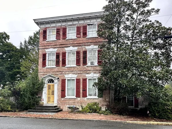 204 W Mount Vernon St, Smyrna, DE 19977