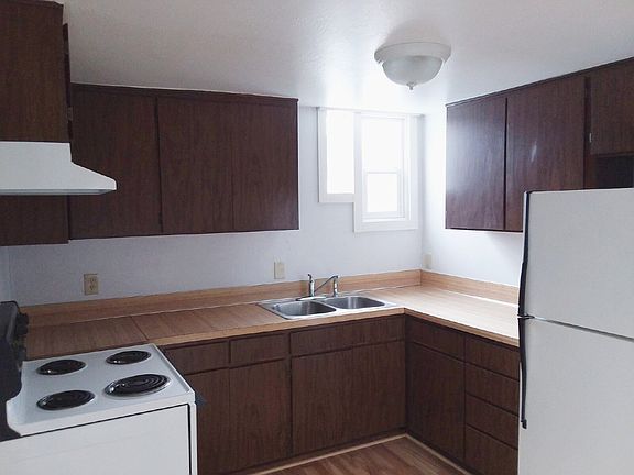 4th image of 430 W 13th Ave #3