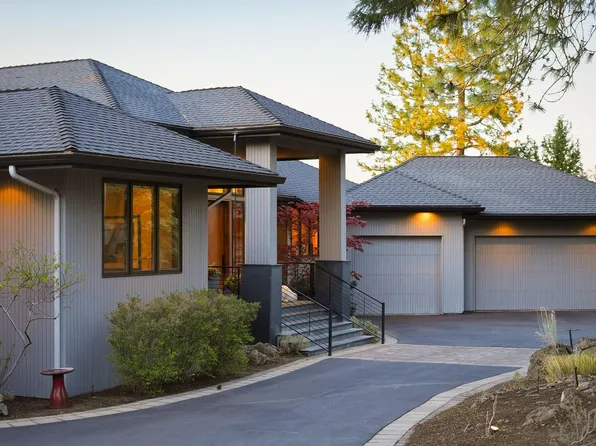 3072 NW Duffy Dr, Bend, OR 97703