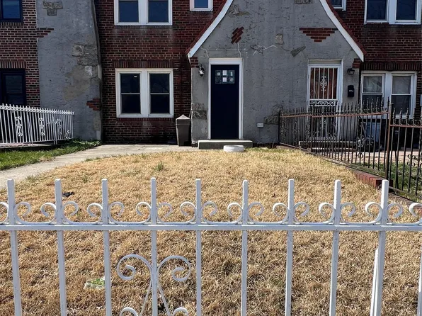 17729 Leslie Road, Jamaica, NY 11434