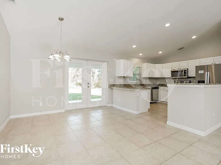 3595 Gillot Blvd — Photo 4