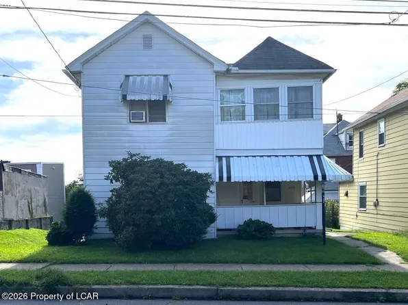 432 S Hanover St, Nanticoke, PA 18634