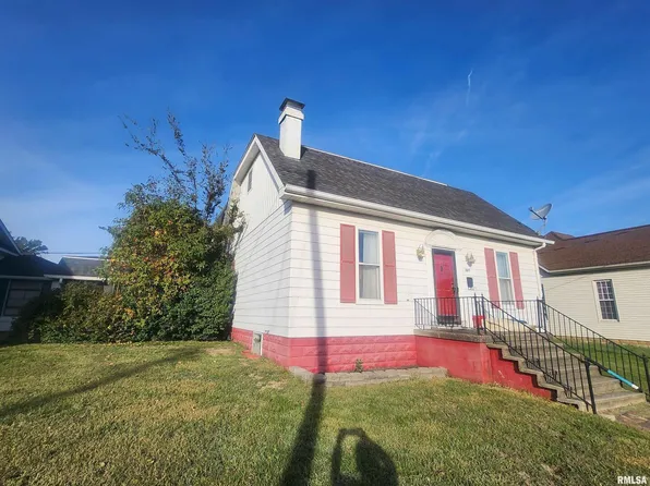 307 S Main St, Pinckneyville, IL 62274