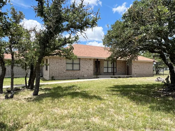 5078 Friedrich Rd, Fredericksburg, TX 78624