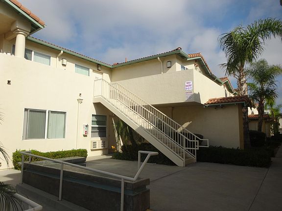 2nd image of 519 E Harvard Blvd #203