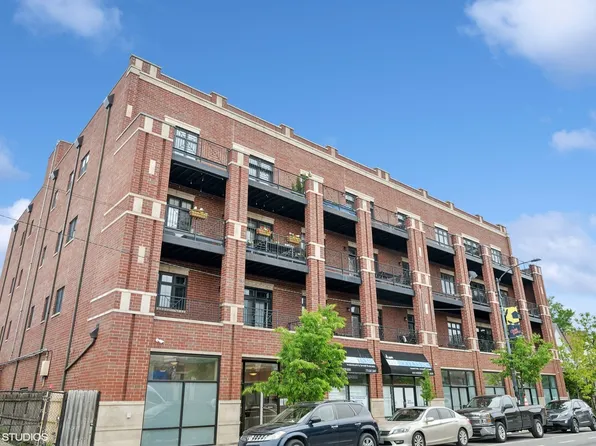 (undisclosed Address), Chicago, IL 60618