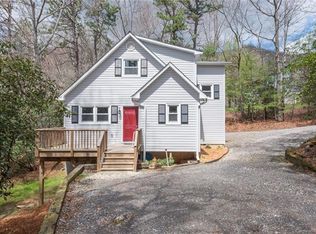 30 Locust St, Black Mountain, NC 28711