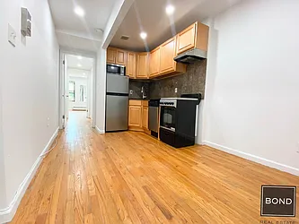 Rented by Bond New York