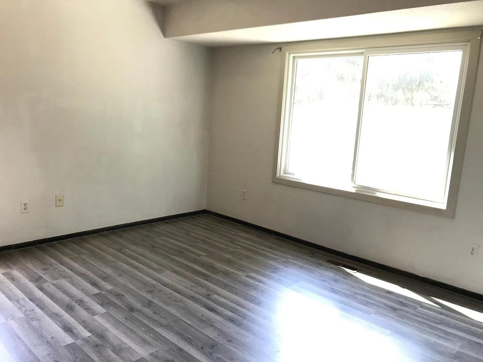 6255 Saint Johns Drive — Photo 4