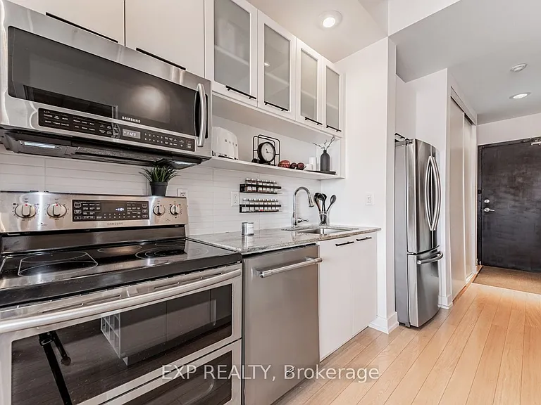 66 Portland St #609 — Photo 6