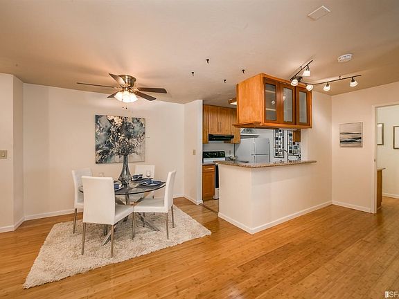 4th image of 375 Mandarin Dr APT 302