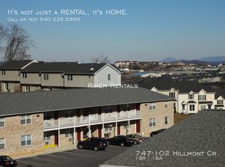 747 Hillmont Cir APT 102, Harrisonburg, VA