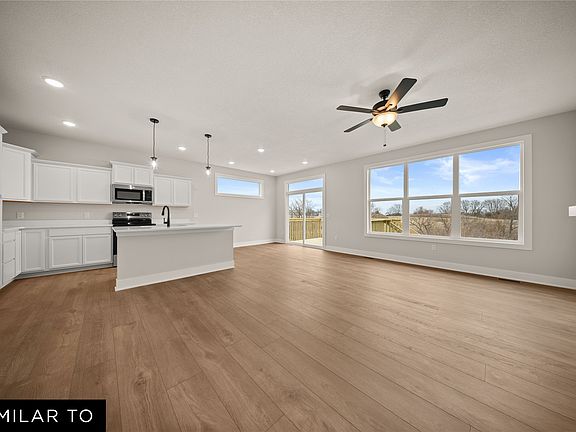 5th image of 4301 NE 5th St
