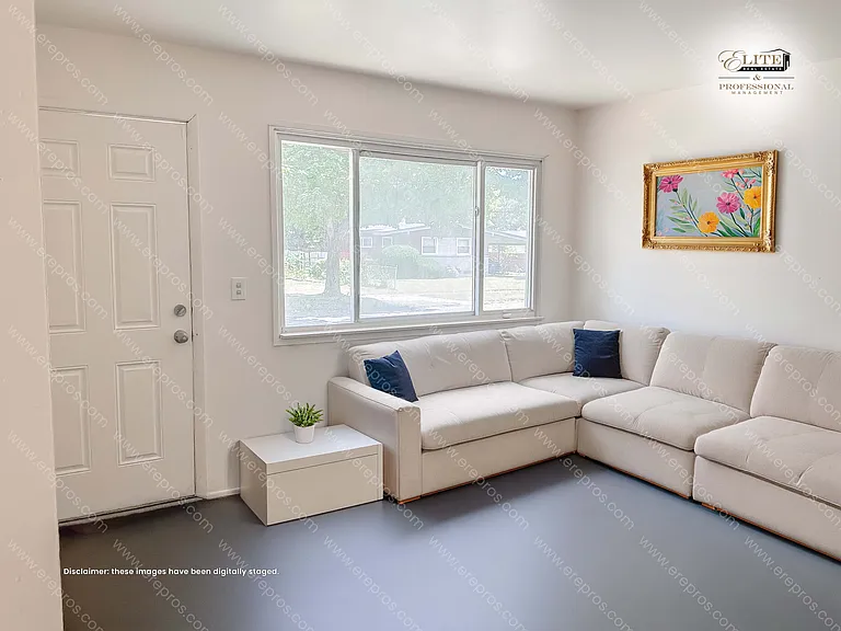 3717 Wisner St — Photo 2