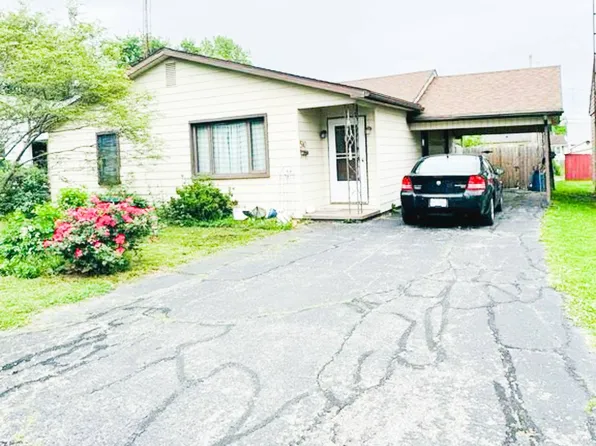 510 Schumaker St, Carmi, IL 62821
