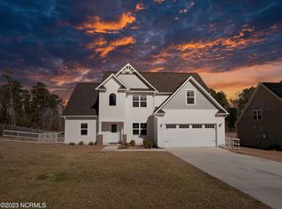 125 Rivendale Dr, Jacksonville, NC 28546