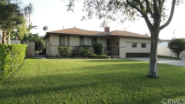 1st image of 1904 W Palm Dr