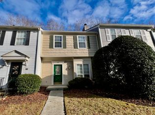 908 Wedgewood Way, Sandy Springs, GA 30350