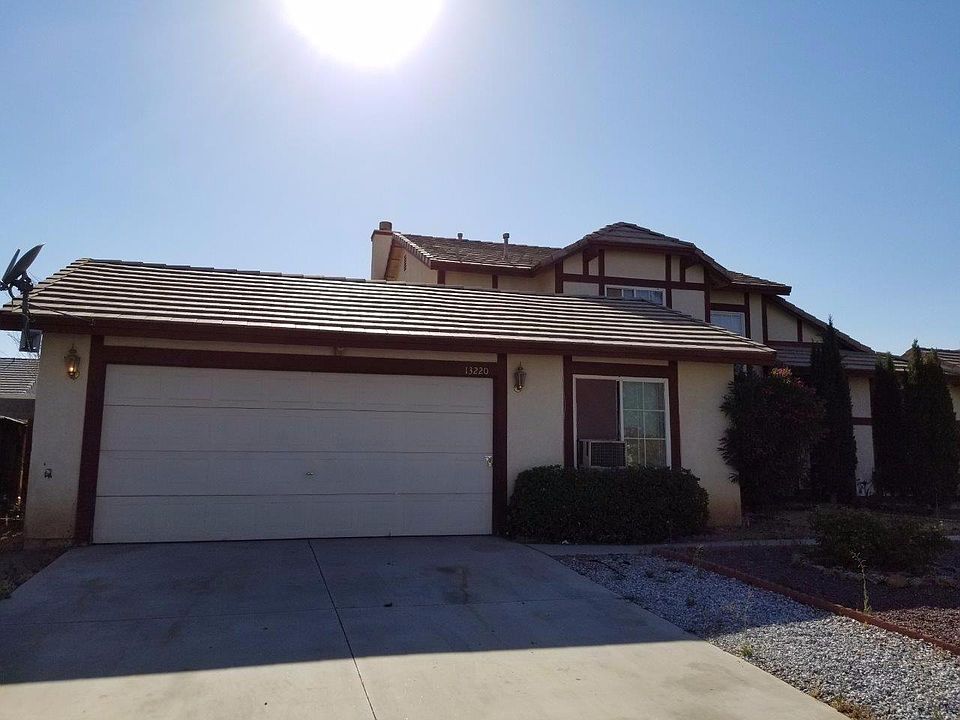 2nd image of 13220 Eclipse Ave