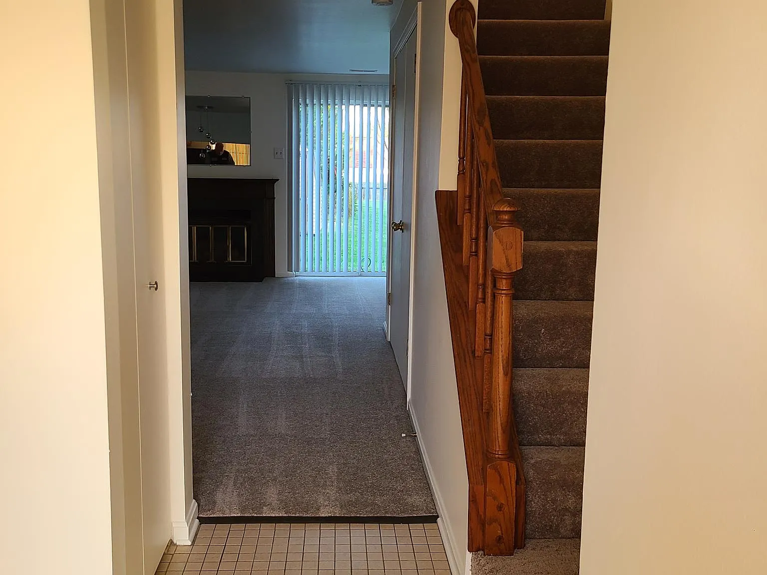2 bed, 1.5 bath, 1152 sqft, $1,700 — Photo 2