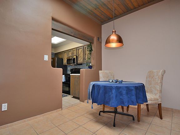 4th image of 2939 Plaza Blanca