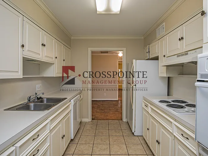 3712 Colony Park Dr — Photo 9