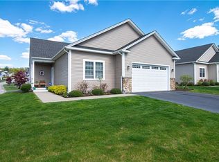 1 Pine Grove Ln, West Greenwich, RI 02817