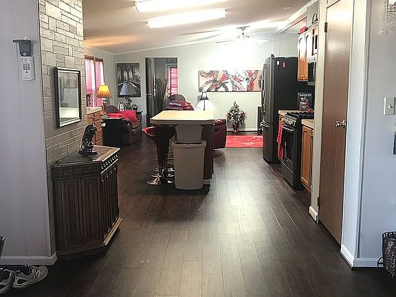 3rd image of 9857 Rembrandt Way
