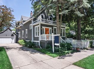 2805 Park Pl, Evanston, IL