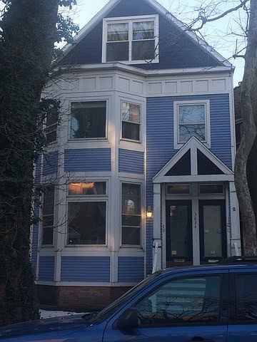 1st image of 3834 N Kenmore Ave #2