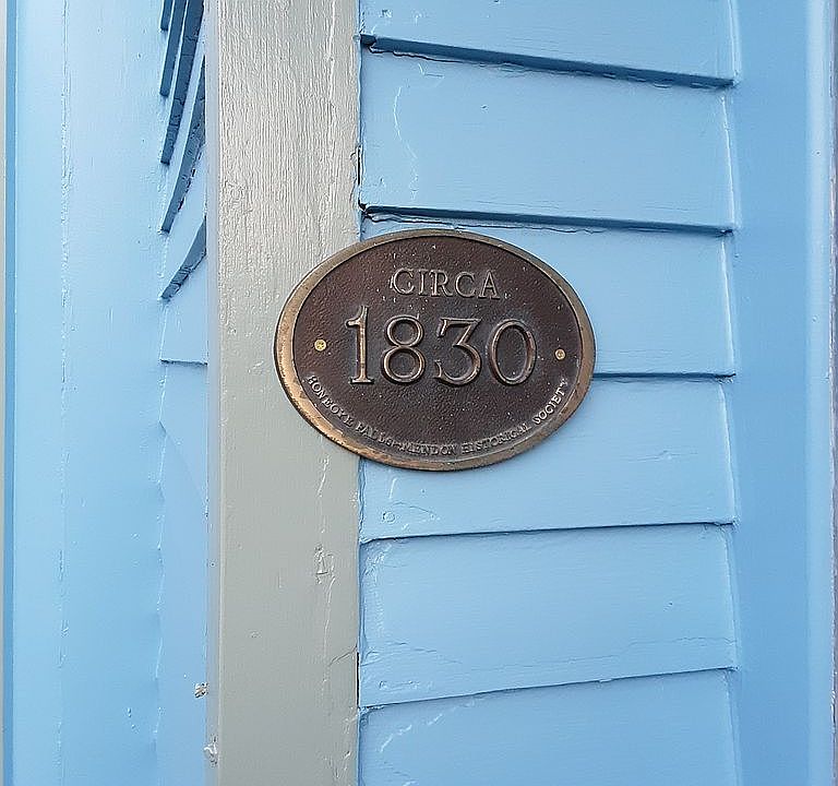 1st image of 16 Ontario St