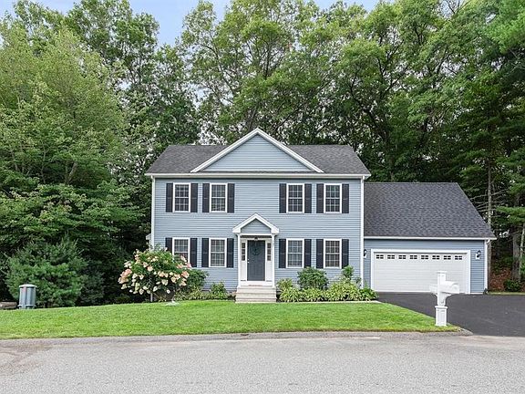2nd image of 17 Clover Ct