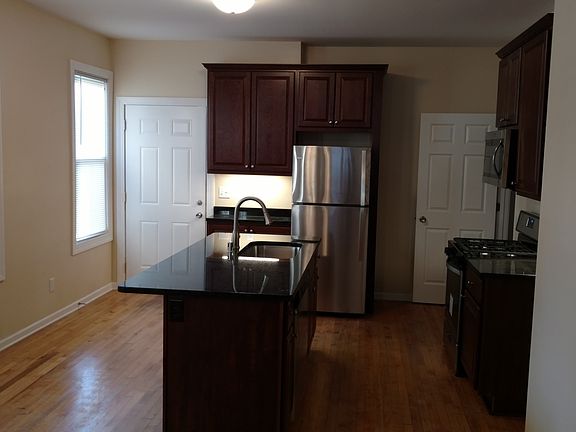 2nd image of 2629 N Fratney St