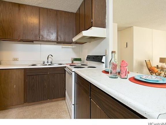 3rd image of 95-2039 Waikalani Pl APT C104