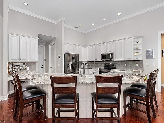 4th image of 8203 Wilshire Lakes Blvd