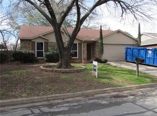 1910 Bosque Ln, Arlington, TX 76006