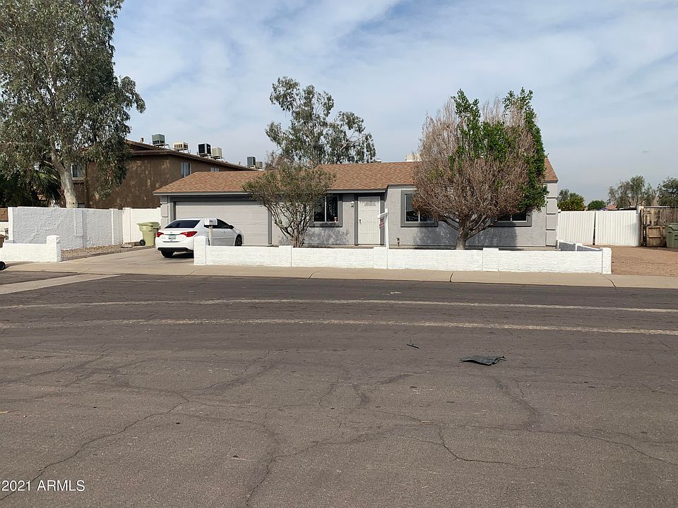 1st image of 7530 W Palmaire Ave