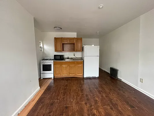 Rented by TorsX Inc | media 1