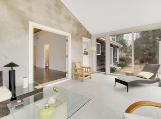 300 Norfolk Dr, East Hampton, NY 11937