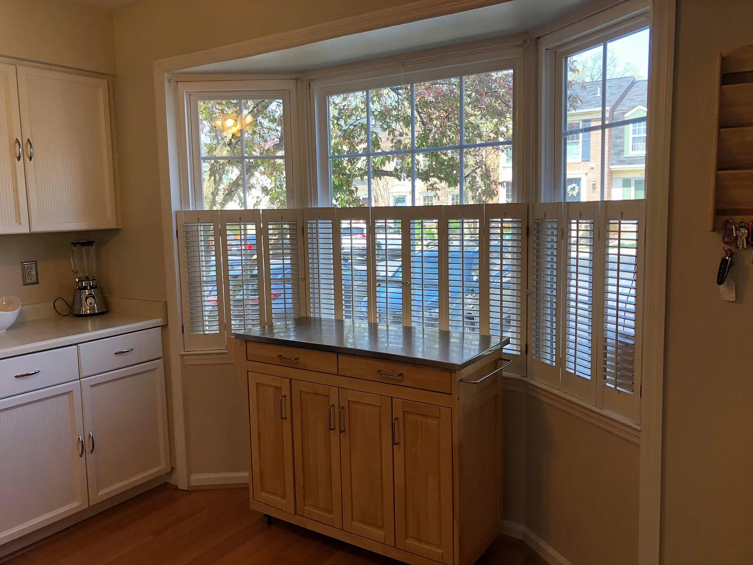 3 bed, 1750 sqft, $3,400 — Photo 4