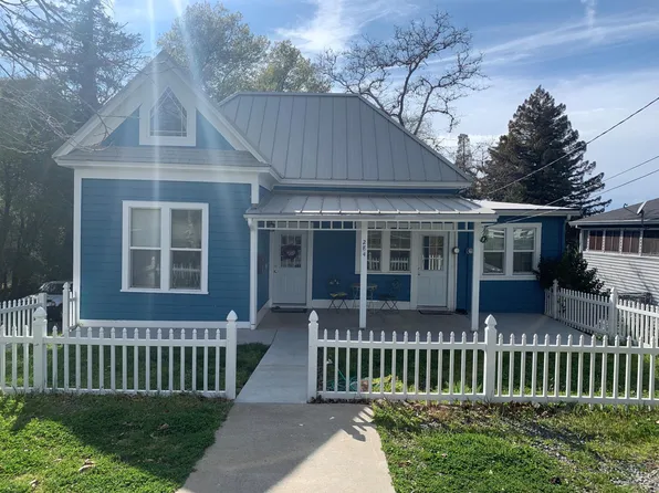 284 Cherry Ave, Auburn, CA 95603