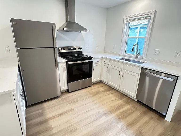 237 Chestnut Blvd #1 — Photo 3