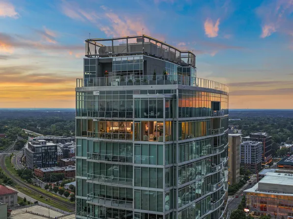110 N Corcoran St #2601, Durham, NC 27701