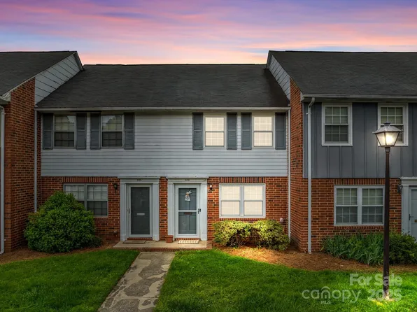 1300 Larchmont Pl APT 306, Salisbury, NC 28144