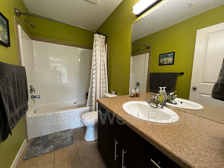 130 Barber Rd #202 — Photo 9