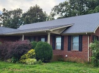 11120 Gore Rd, Utica, KY 42376