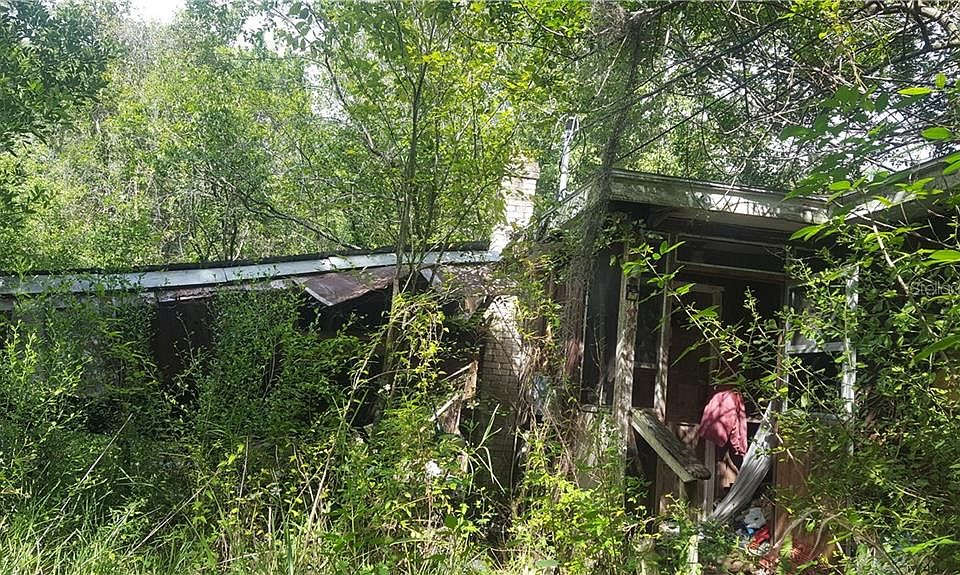 2nd image of 9322 Elza St